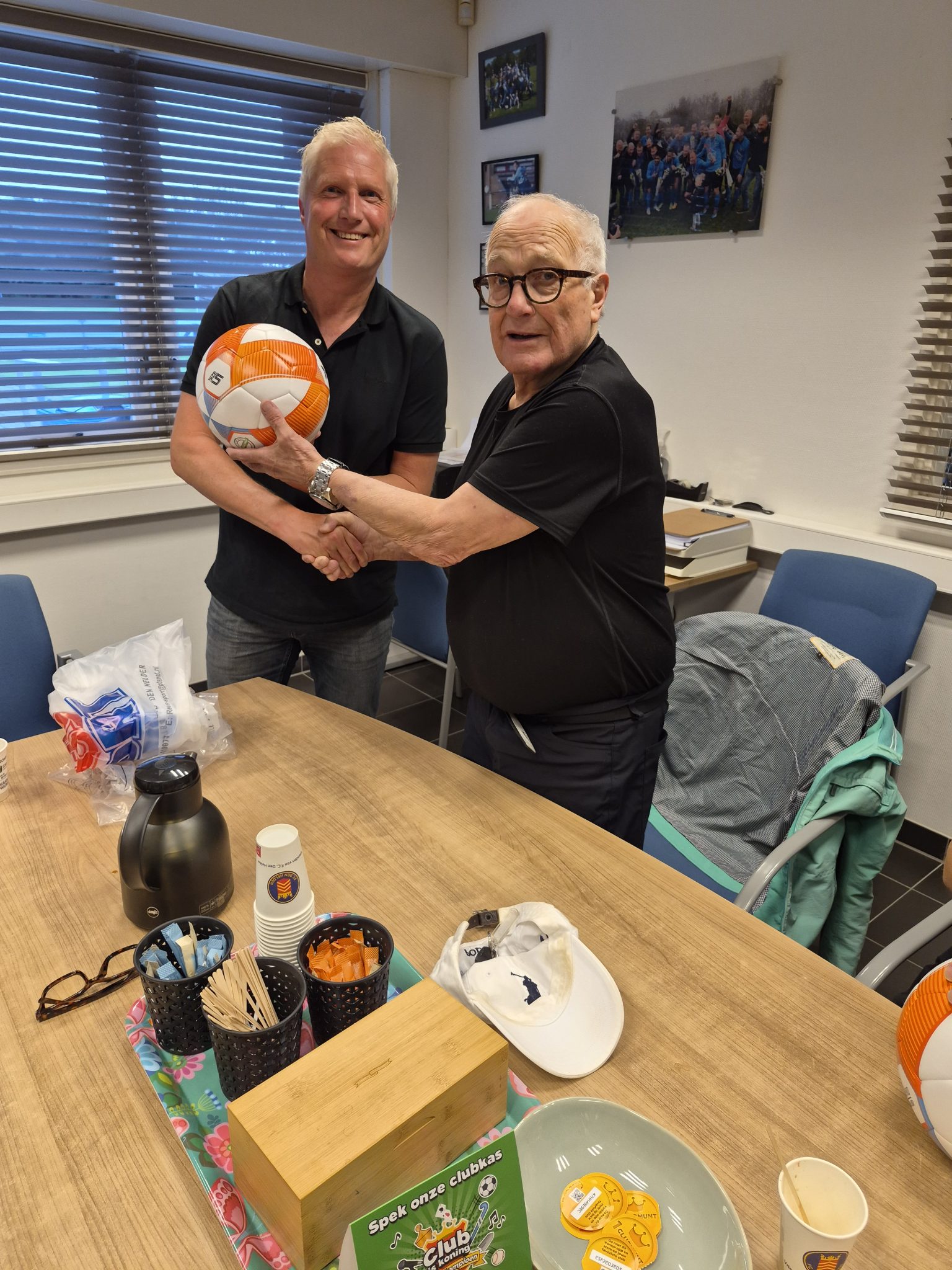 Gulle donatie van 40 ballen!