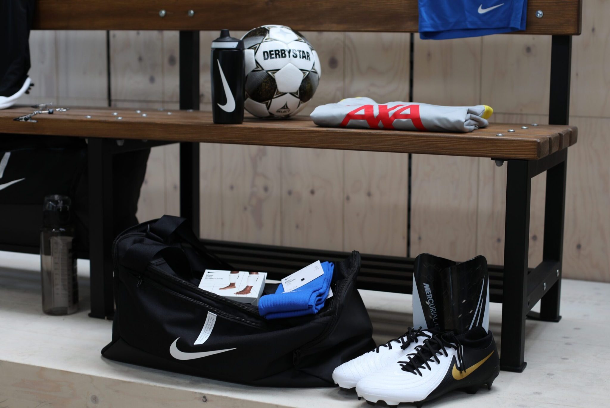 Help jij onze jeugdteams goed gekleed het veld op!